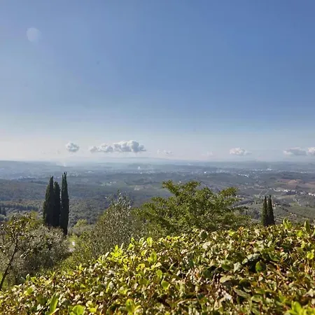 In Vinci Near Florence, Cleaning Included *